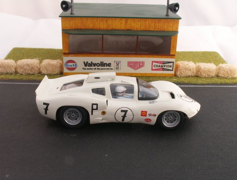 Chaparral 2D 2d-strom-01
